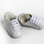 Βαπτιστικό παπουτσάκι αγκαλιάς