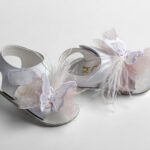 Βαπτιστικό παπουτσάκι αγκαλιάς