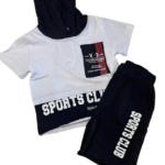 Αθλητικό σετ με λευκή μπλούζα και μαύρο παντελόνι